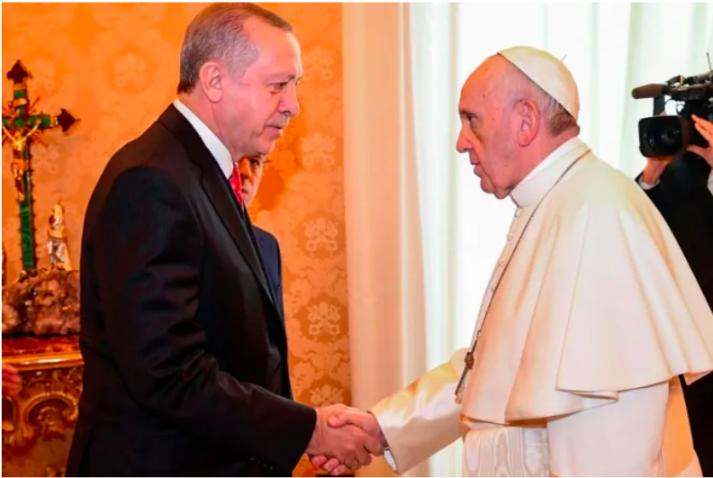 Presidente de Turquía, Recep Tayyip Erdoğan, y el Papa Francisco