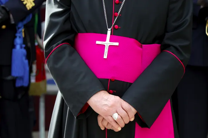 Obispos y religiosos acusados de abusos en España